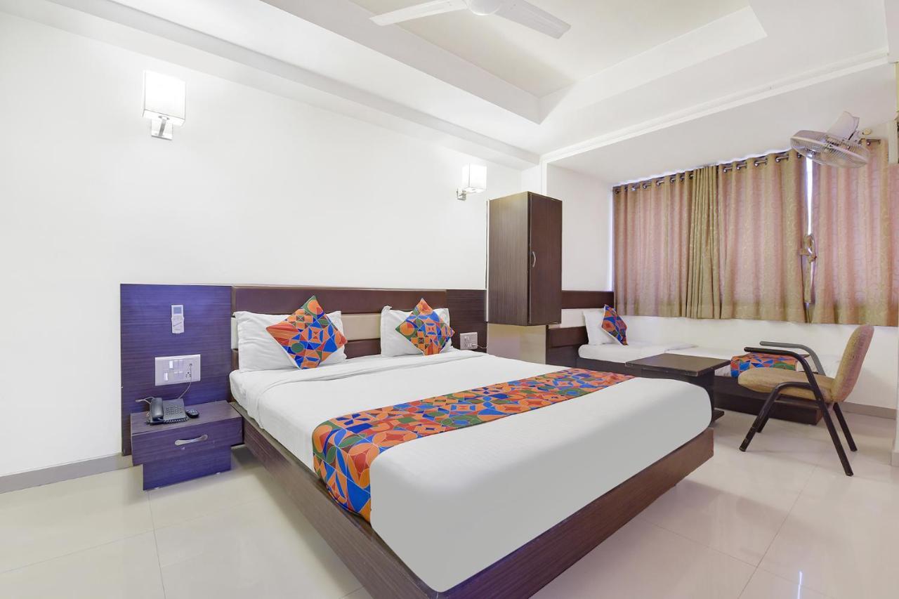 Fabhotel Skyland Ахмедабад Экстерьер фото